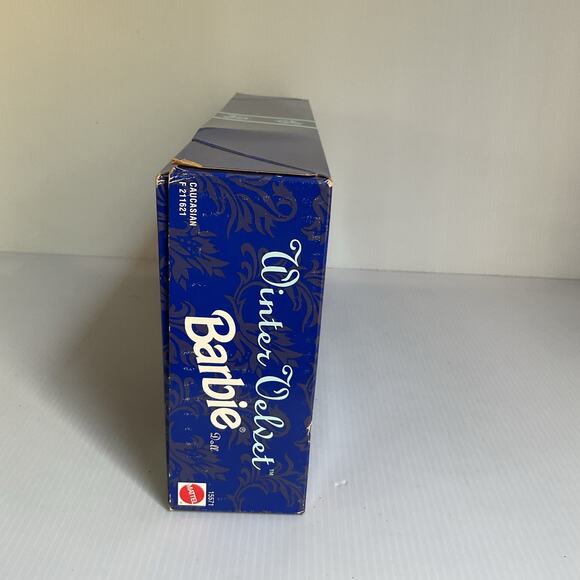 Barbie Winter Velvet Special Edition Avon Exclusive 1995 First in Series NIB - Picture 12 of 12